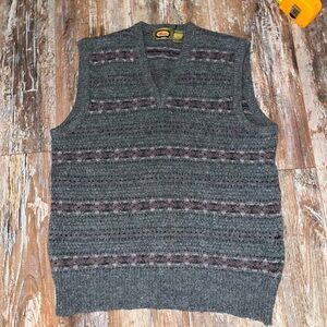 Men’s Vintage Mirell 100% Shetland Wool Grey Patterned Vest Size Medium